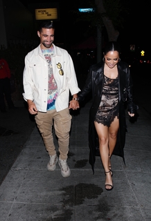 Becky G feet photo thumbnail