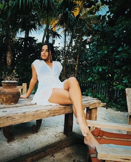 Becky G feet photo thumbnail