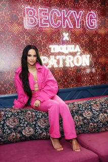 Becky G feet photo thumbnail