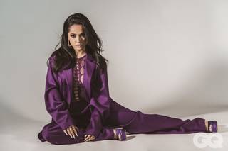 Becky G feet photo thumbnail