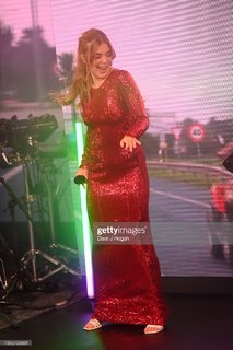 Becky Hill feet photo thumbnail