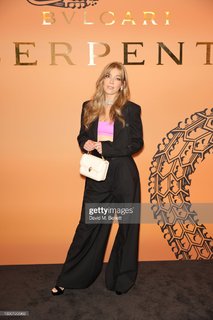 Becky Hill feet photo thumbnail