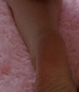 Bee HeyIm feet photo 6