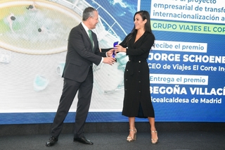 Begoña Villacís feet photo 3