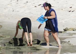 Behati Prinsloo feet photo thumbnail
