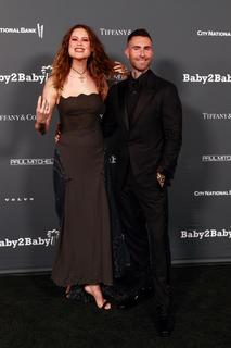 Behati Prinsloo feet photo thumbnail