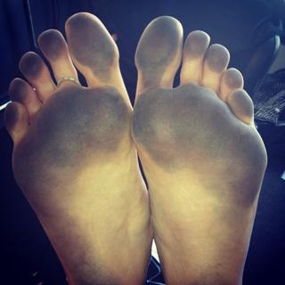 Behati Prinsloo feet photo thumbnail