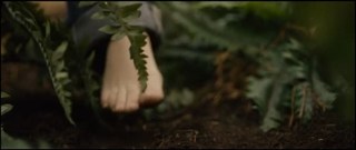 Bel Powley feet photo thumbnail