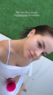 Bela Fernandes feet photo 18