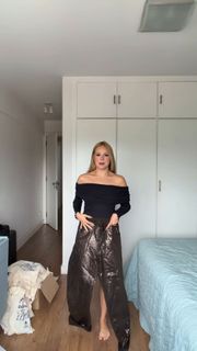 Bela Fernandes feet photo 16