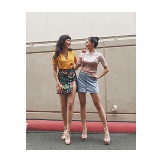 Bela Padilla feet photo 6