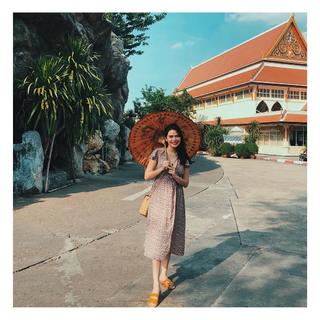 Bela Padilla feet photo 1