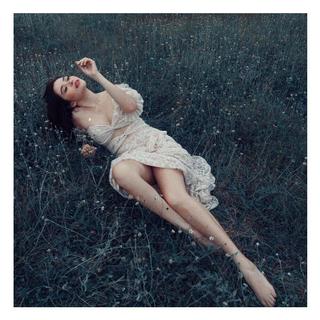 Bela Padilla feet photo 19