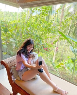 Bela Padilla feet photo 5