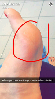 Belinda Bencic feet photo thumbnail