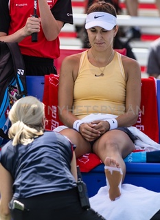 Belinda Bencic feet photo thumbnail