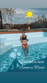 Belinda Bencic feet photo thumbnail