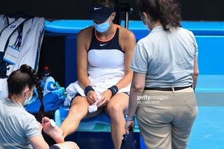 Belinda Bencic feet photo thumbnail