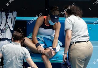 Belinda Bencic feet photo thumbnail