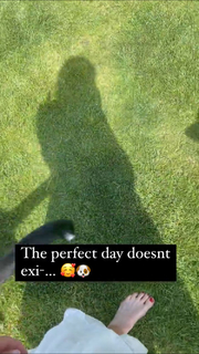 Belinda Bencic feet photo thumbnail