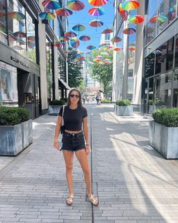 Belinda Bencic feet photo thumbnail