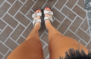 Belinda Bencic feet photo thumbnail