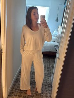 Belinda Bencic feet photo thumbnail