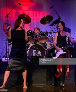 Belinda Carlisle feet photo thumbnail