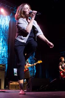 Belinda Carlisle feet photo thumbnail