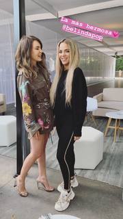 Belinda Peregrín feet photo thumbnail