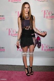 Belinda Peregrín feet photo thumbnail