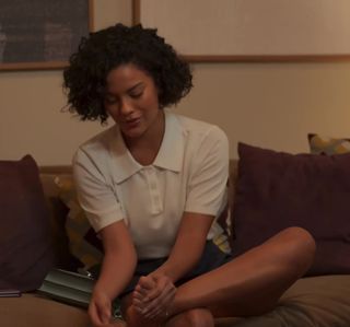 Bella Campos feet photo thumbnail