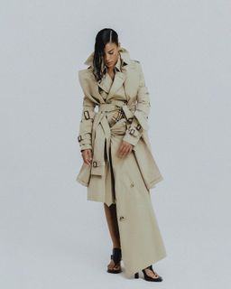 Bella Campos feet photo thumbnail