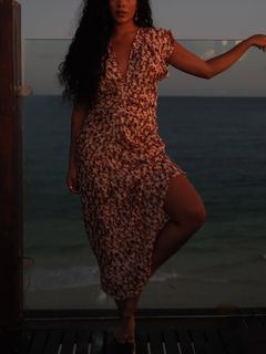 Bella Campos feet photo thumbnail