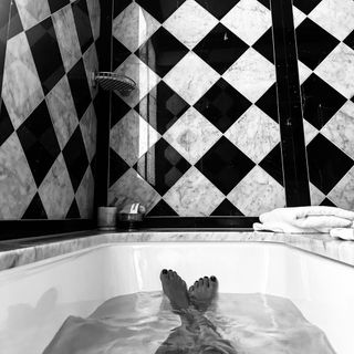 Bella Campos feet photo thumbnail