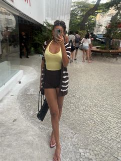 Bella Campos feet photo 3