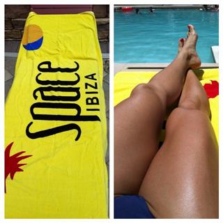 Bella Falconi feet photo thumbnail