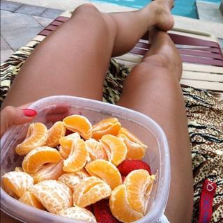 Bella Falconi feet photo thumbnail