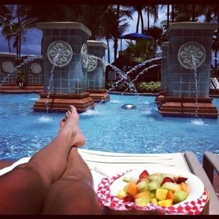 Bella Falconi feet photo thumbnail