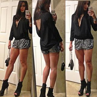 Bella Falconi feet photo thumbnail