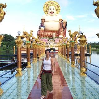 Bella Falconi feet photo thumbnail