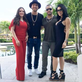 Bella Falconi feet photo thumbnail