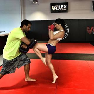 Bella Falconi feet photo thumbnail