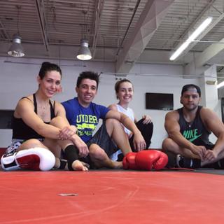 Bella Falconi feet photo thumbnail