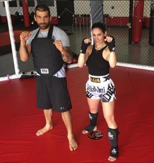 Bella Falconi feet photo thumbnail