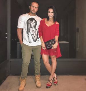 Bella Falconi feet photo thumbnail