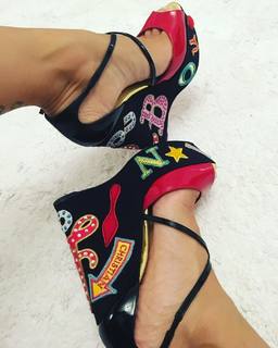 Bella Falconi feet photo thumbnail