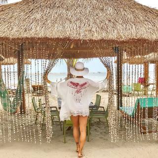 Bella Falconi feet photo thumbnail