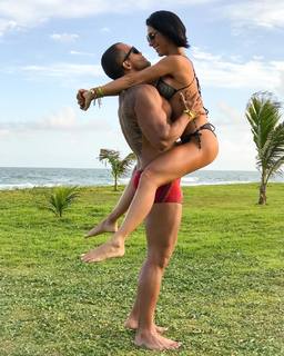 Bella Falconi feet photo thumbnail