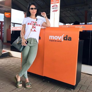 Bella Falconi feet photo thumbnail